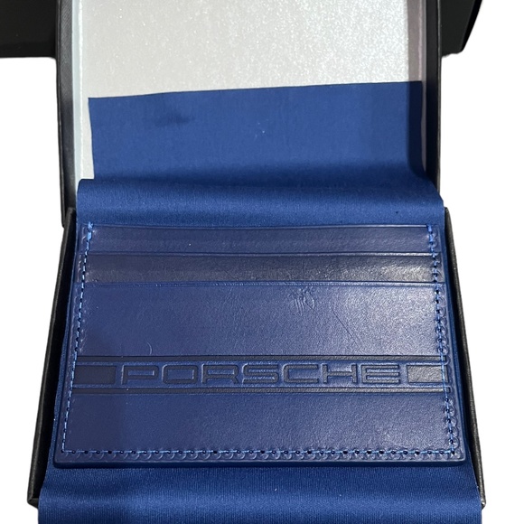 New ( NWT ) Porsche Genetian Blue Genuine Leather Card Holder Wallet - Picture 2 of 10